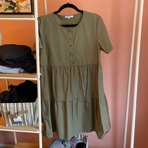 One worn madewell dress. Size medium.